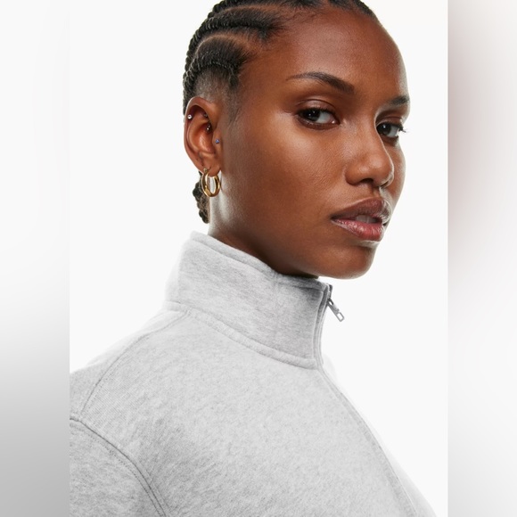 Aritzia Tna Cozy Fleece Perfect 1/4 Zip Sweatshirt - Picture 4 of 11